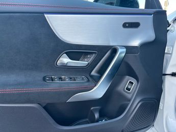  Voir d&eacute;tails -Mercedes Classe E 250 Shooting Brake SB AMG+NAVI+DISTR+LED &agrave; Leimbach (68)