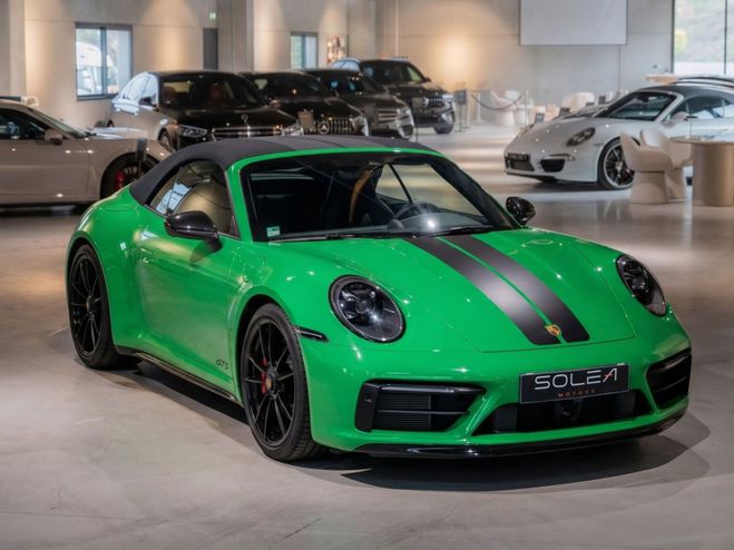 Porsche 911 (992) Carrera GTS Cabriolet Vert Python de 2021