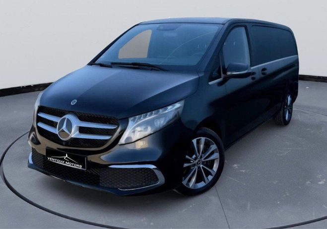Mercedes 300 benz v classe d compact style 9g-tronic Noir de 2023