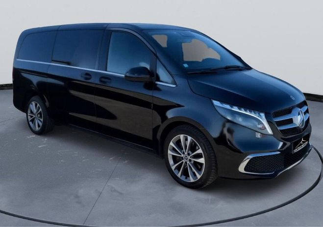 Mercedes 300 benz v classe d compact style 9g-tronic Noir de 2023