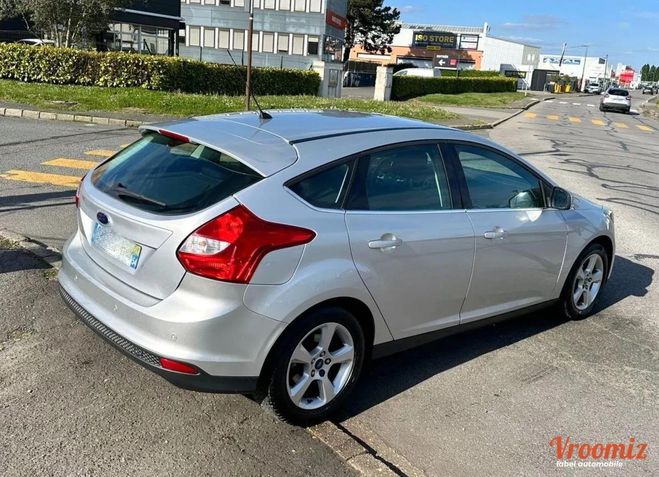 Ford Focus 1.0 SCTI 125 ECOBOOST S&S TITANIUM Gris de 2013