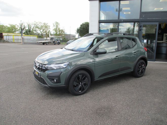 Dacia Sandero 100 III  Stepway Expression Vert fonc� de 2025