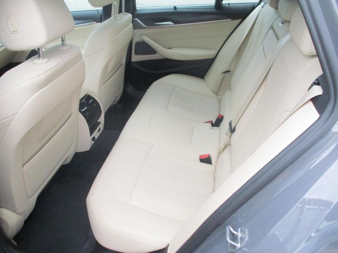 BMW Serie 5 530e Touring 292cv Steptronic  G31 PACK  Gris de 2022