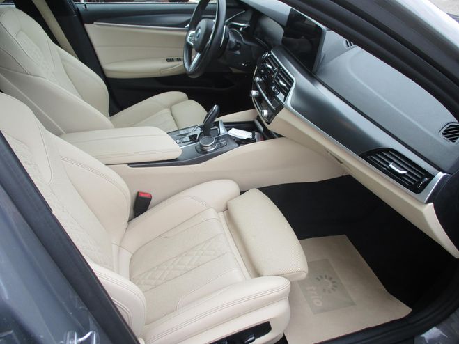 BMW Serie 5 530e Touring 292cv Steptronic  G31 PACK  Gris de 2022