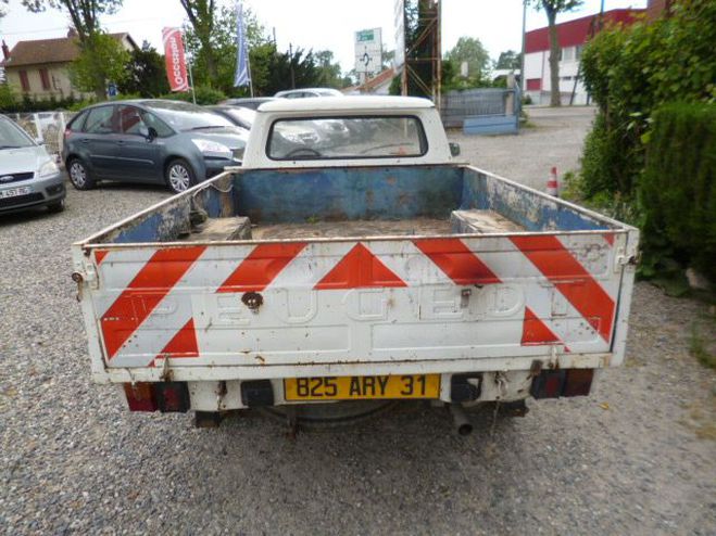 Peugeot 504 2,3 D BLANC de 1990