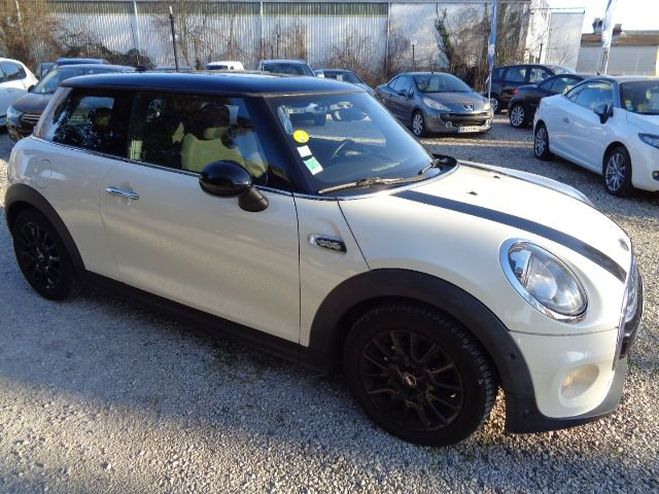 Mini Mini COOPER D 116CH BVA BLANC de 2015