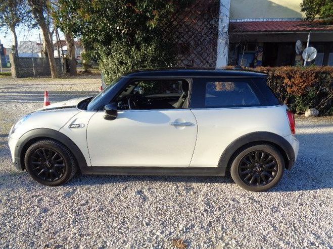 Mini Mini COOPER D 116CH BVA BLANC de 2015