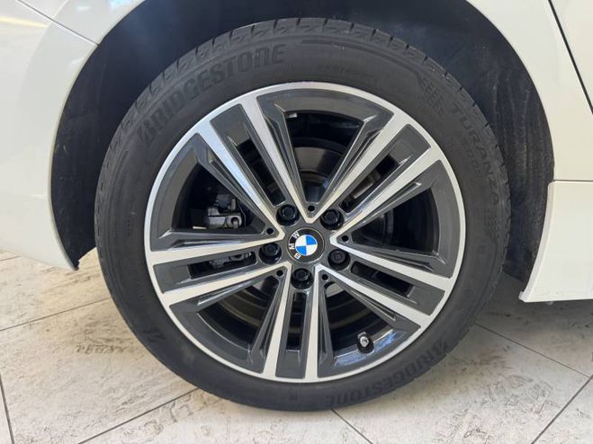 BMW Serie 1 118i 136 ch DKG7 Business Design blanc de 2024