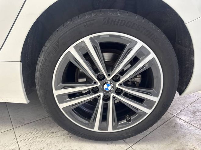 BMW Serie 1 118i 136 ch DKG7 Business Design blanc de 2024