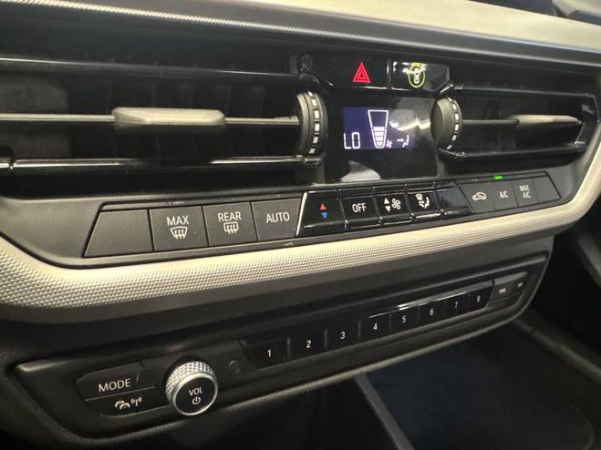 BMW Serie 1 118i 136 ch DKG7 Business Design blanc de 2024