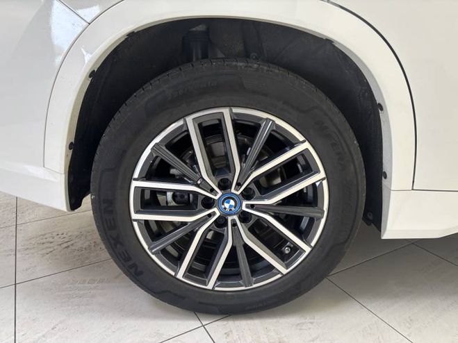 BMW X1 iX1 eDrive20 204ch BVA M Sport blanc de 2023
