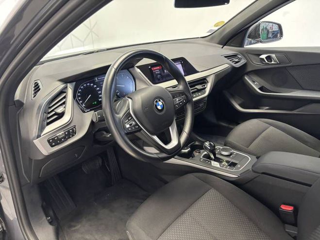 BMW Serie 1 118d 150 ch BVA8 Lounge gris de 2020