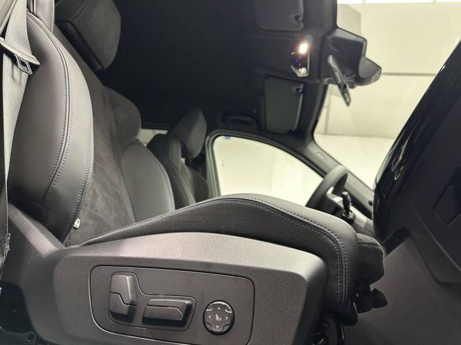 BMW X1 iX1 eDrive20 204ch BVA M Sport blanc de 2025