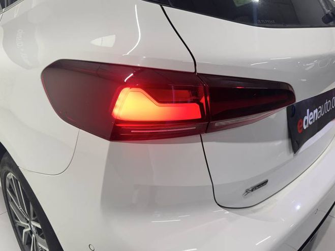 BMW Serie 2 Active Tourer 225e xDrive 245 ch DKG7 M  blanc de 2022