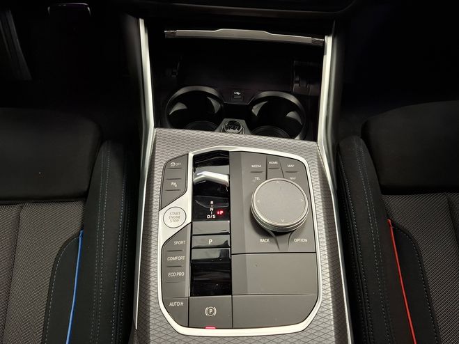 BMW Serie 3 318d 150 ch BVA8 M Sport 4p Gris de 2025