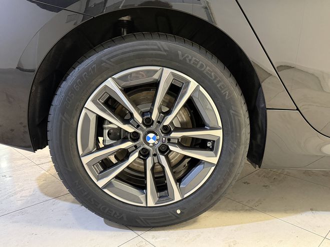 BMW Serie 2 Active Tourer 220i 170 ch DKG7 M Sport 5 Noir de 2025