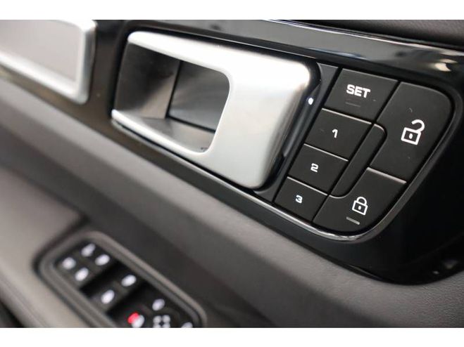 Porsche Cayenne E-Hybrid 3.0 V6 462 ch Tiptronic BVA Pla noir de 2023