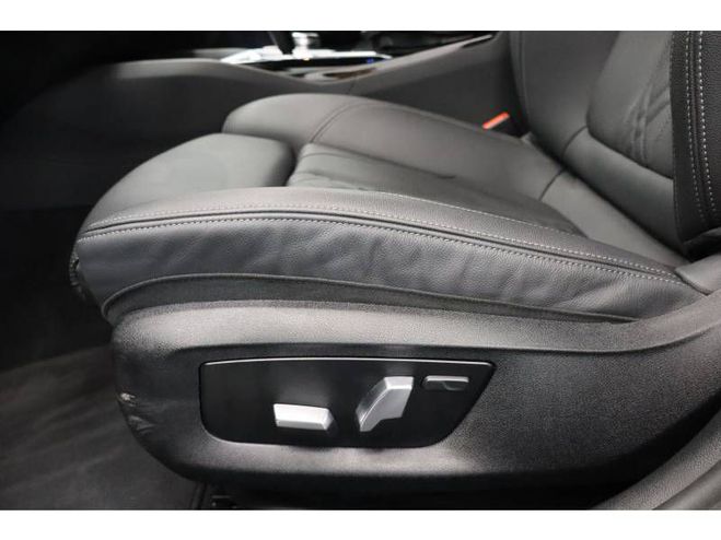BMW Serie 5 Touring 530e TwinPower Turbo 292 ch BVA8 gris de 2024