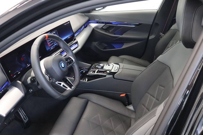BMW i5 i5 M60 xDrive 601 ch  4p Noir de 2023