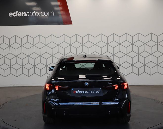 BMW Serie 1 120 170 ch DKG7 M Sport 5p Noir de 2024
