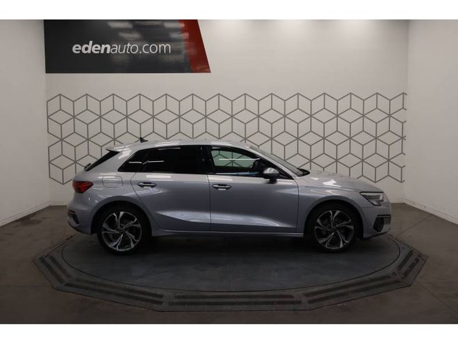 Audi A3 Sportback 35 TDI 150 S tronic 7 Design L gris de 2022