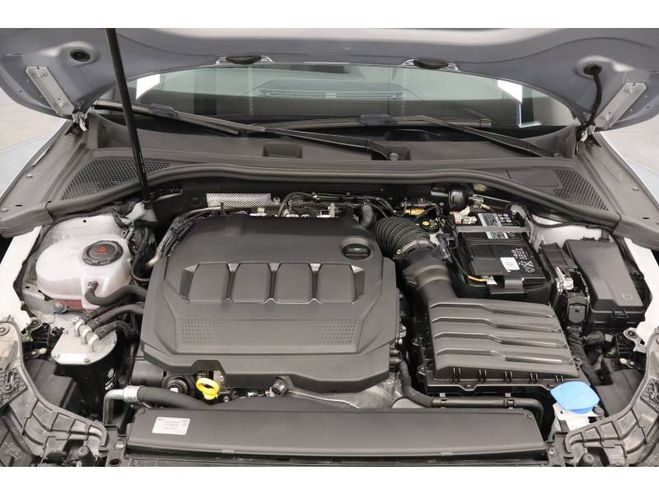 Audi A3 Sportback 35 TDI 150 S tronic 7 Design L gris de 2022