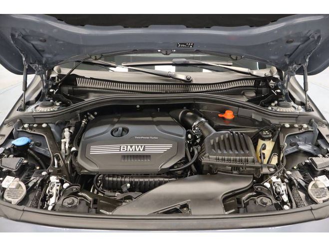 BMW Serie 1 118i 136 ch M Sport gris de 2023