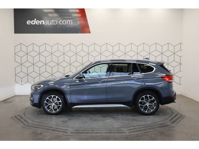 BMW X1 sDrive 18d 150 ch BVA8 xLine gris de 2020