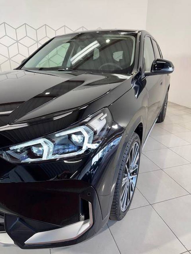 BMW IX iX1 eDrive20 204ch BVA xLine 5p SCHWARZ  II de 2025