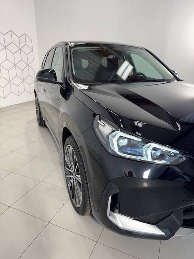 BMW IX iX1 eDrive20 204ch BVA xLine 5p SCHWARZ  II de 2025