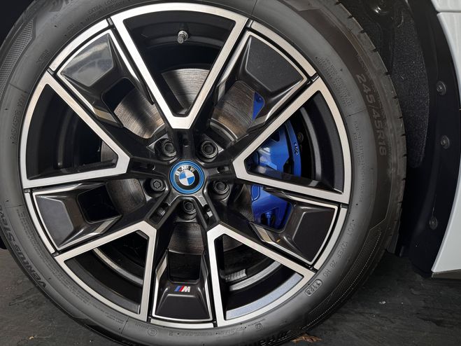 BMW I4 i4 eDrive35 286 ch BVA M Sport 4p BROOKLYN GRAU METALLIC de 2024