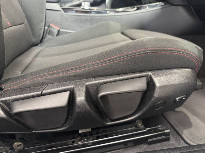BMW Serie 2 Coupe 218d 150 ch BVA8 Sport blanc de 2017