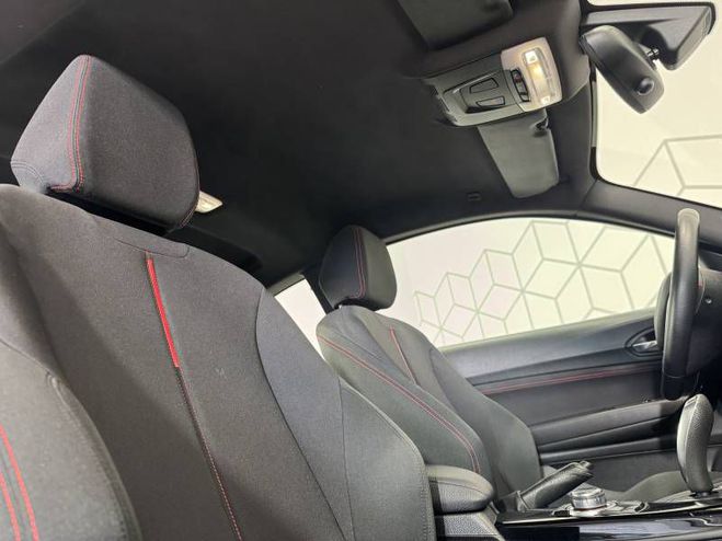 BMW Serie 2 Coupe 218d 150 ch BVA8 Sport blanc de 2017
