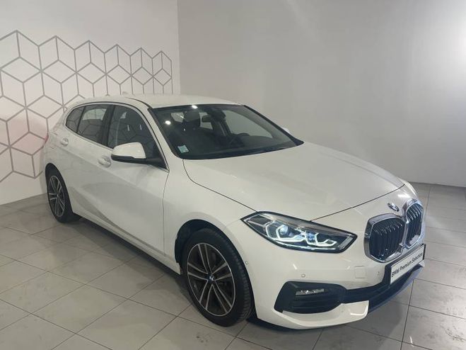 BMW Serie 1 116i 109 ch DKG7 M Sport blanc de 2023