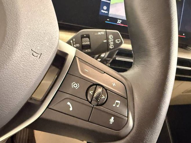 BMW Serie 2 Active Tourer 220i 170 ch DKG7 Luxury gris de 2024