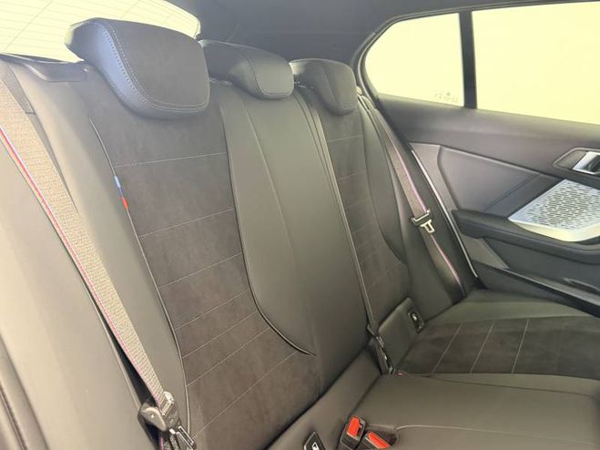 BMW Serie 1 120 170 ch DKG7 M Sport gris de 2025