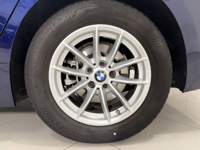 BMW Serie 3 318d 150 ch BVA8 Business Design bleu de 2019