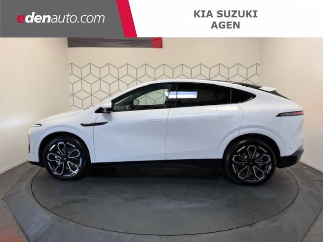 Xpeng Performance Performance blanc de 2025
