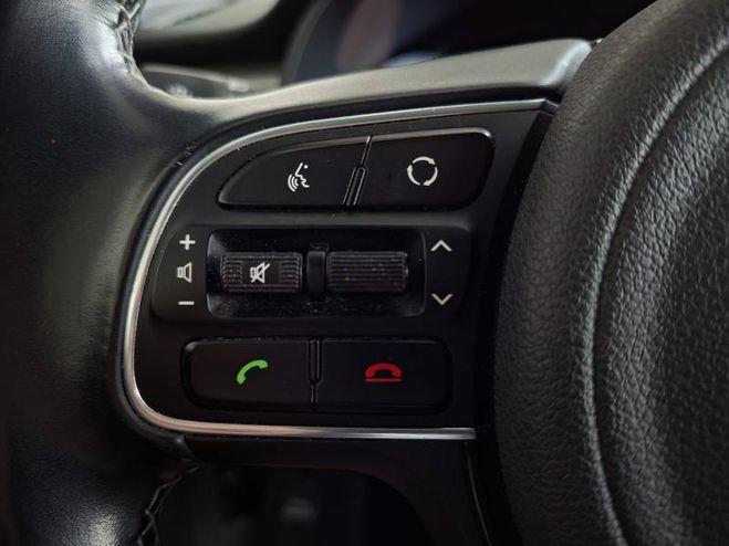 Kia Niro 1.6 GDi Hybride 141 ch DCT6 Design blanc de 2019