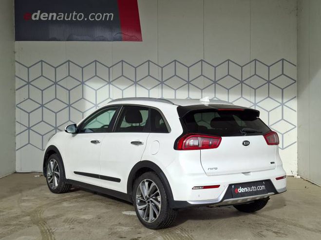 Kia Niro 1.6 GDi Hybride 141 ch DCT6 Design blanc de 2019