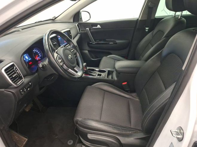 Kia Sportage 1.6 CRDi 136ch MHEV ISG DCT7 4x2 Black E blanc de 2021