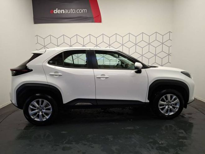 Toyota Yaris Cross Hybride 116h 2WD Dynamic Business  blanc de 2024