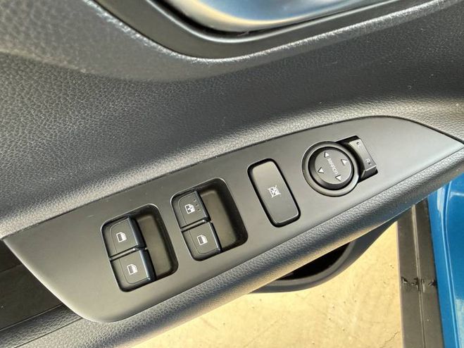 Kia Stonic 1.0 T-GDi 100 ch BVM6 Active bleu de 2023