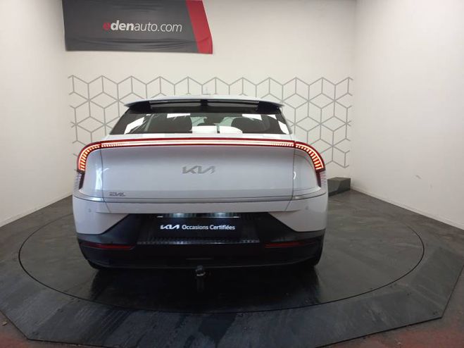 Kia EV6 229 ch Air Active blanc de 2022