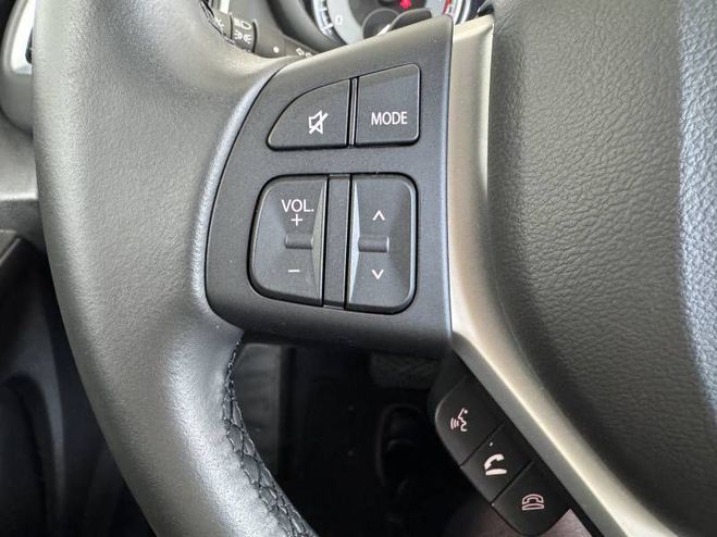 Suzuki SX4 1.5 Dualjet Hybrid Auto Privil�ge gris de 2024