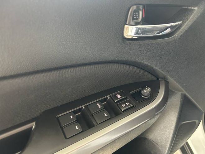Suzuki Vitara 1.5 Dualjet Hybrid Auto Privil�ge blanc de 2024