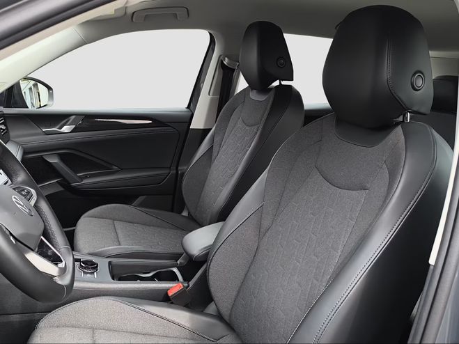 Volkswagen Tiguan 2.0 TDI 150 cv Life Plus DSG  de 2025