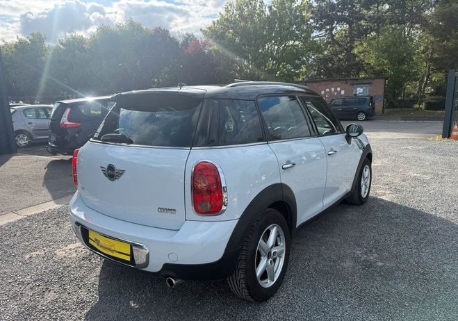 Mini Countryman Cooper 1l6 essence 115 chx ��Countryman� Blanc de 2011