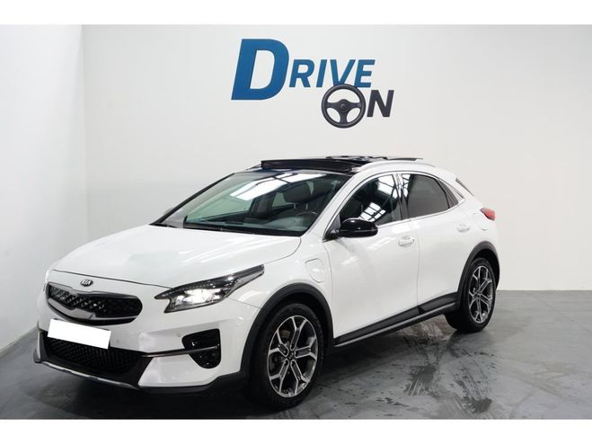 Kia Ceed d CEED XHybride rechargeable 1.6 GDI - 1 BLANC de 2020