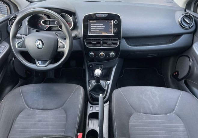 Renault Clio 1.2 16v 75ch limited 3�me main, distribu Gris de 2017